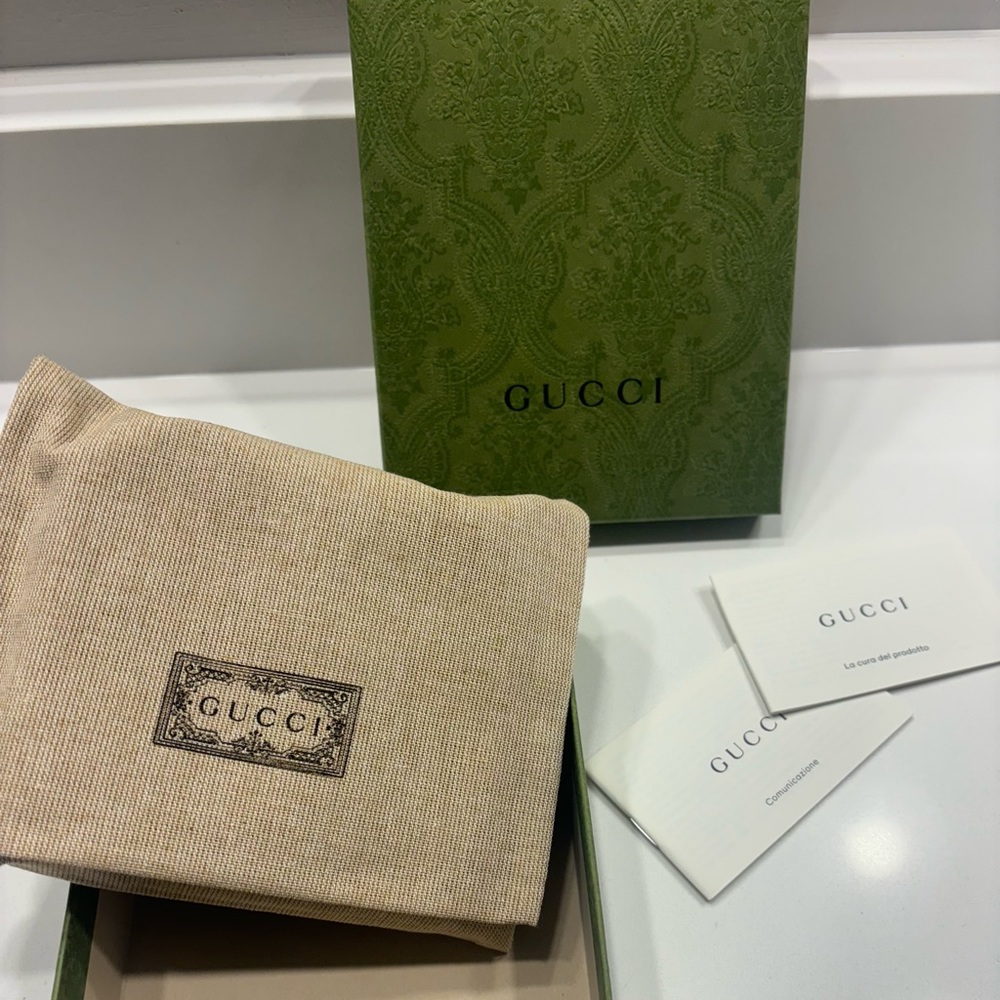 Gucci Wallet - Picture 6 of 10